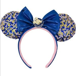 Disney World Passholder Exclusive 50th Anniversary Minnie Ears